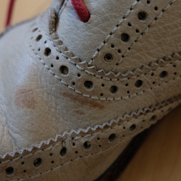 Cole Haan Size 9 Wingtip Shoe - Picture 4 of 5